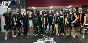 Kickbox box mma grappling muay thai ift mma kallithea